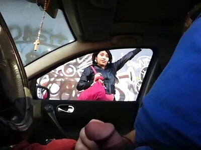 तापट स्त्री खूप खोल डिक चोखत आहे