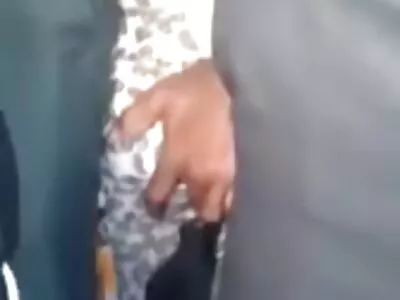 सुंदर मुलीला नोकरी हवी आहे